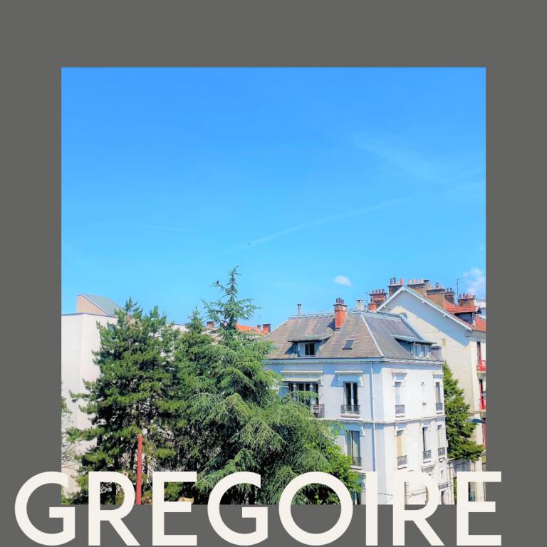 GREGOIRE - Photo 1